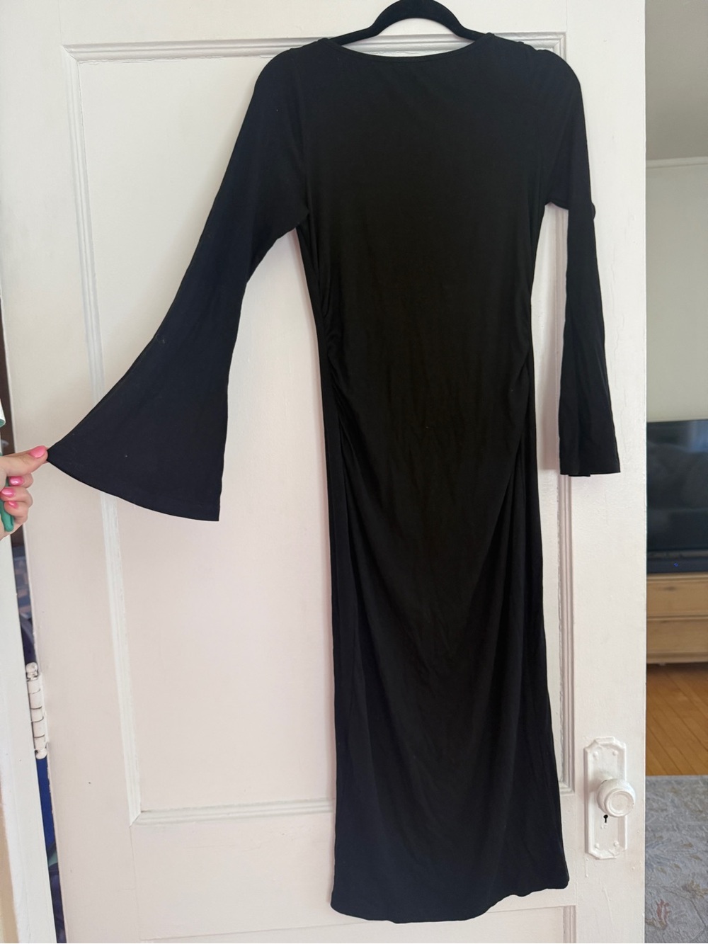 Black Long Sleeve Bell-Sleeve Maxi Dress